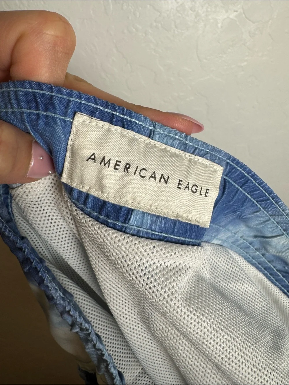 American Eagle Blue White Tie Dye Swim Trunks Mesh Lined Board Shorts